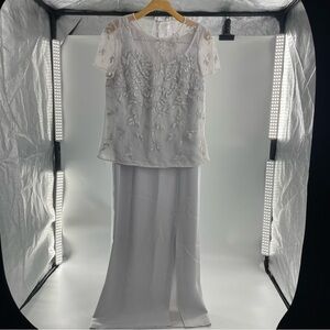Bob Mackie Light Grey 3- piece Mother of Bride/ Groom dress with Jacket‎ Size 10